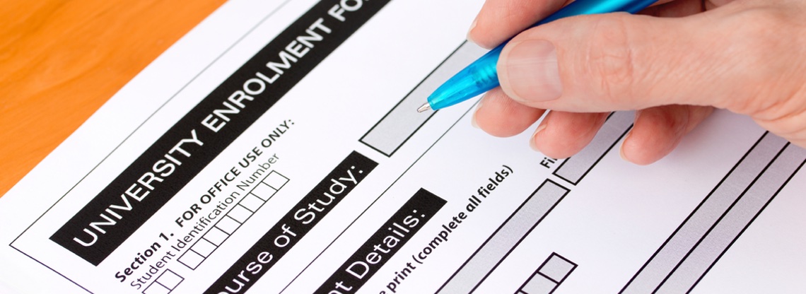 Application Fee اپلیکیشن فی اپلای ابرود دانشگاه های خارجی